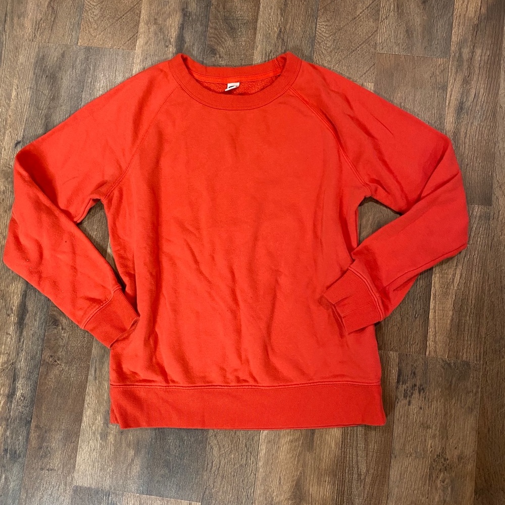 Old navy crewneck